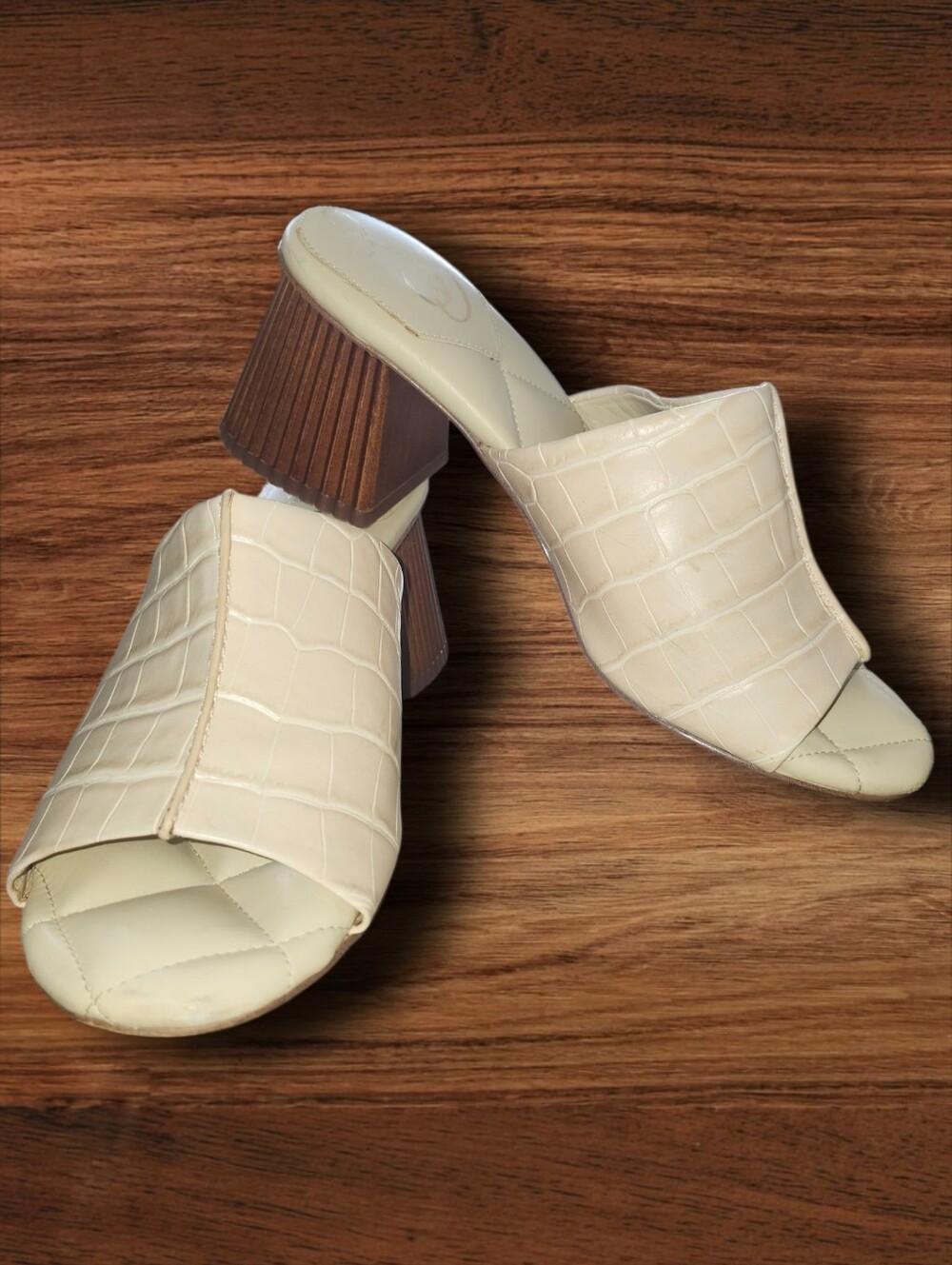 Sam Edelman Cream Sonya Crocodile Embossed Slide Mule Heels. Sz. 8.5
